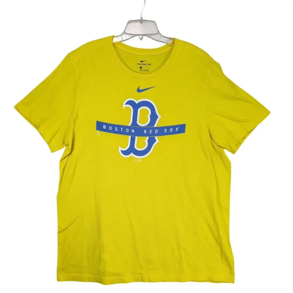 The Nike Tee Boston Red Sox Men's XL Yellow T-Shirt,‎ MLB Baseball Sports Fan